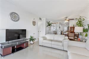 470 Paradise Isle Blvd, Hallandale Beach, FL 33009, Sold 02/13/25