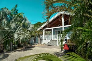 667 Cabrera St, Key Largo, FL 33037, Sold 02/14/25