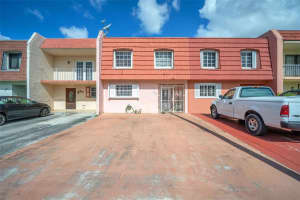 933 W 80th Pl, Hialeah, FL 33014, Sold 02/20/25