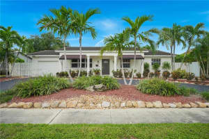 4041 N 44th Ave, Hollywood, FL 33021, Sold 07/08/25
