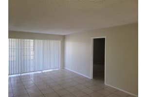 8411 Lagos De Campo Blvd 303u Tamarac, FL 33321 - MLS#A11692182