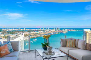 300 Biscayne Blvd Way, Miami, FL 33131, Sold 03/14/25