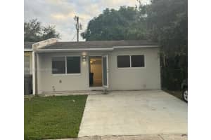5460 SW 38th Ct, West Park, FL 33023, Sold 01/31/25