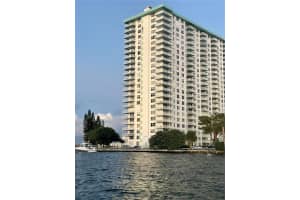 301 174th St APT 2407, Sunny Isles Beach, FL 33160, Sold 06/30/25