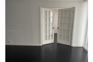 301 174th St APT 2407, Sunny Isles Beach, FL 33160, Sold 06/30/25