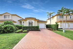 9926 NW 30th St, Doral, FL 33172, Sold 04/17/25