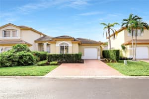 9926 NW 30th St, Doral, FL 33172, Sold 04/17/25
