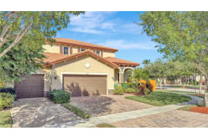 3671 SE 2nd Dr, Homestead, FL 33033, Sold 12/31/24