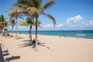 209 N Fort Lauderdale Beach Blvd 7D, Fort Lauderdale, FL 33304 - MLS#A11692385