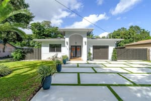 815 NE 144th St, North Miami, FL 33161, Sold 03/17/25