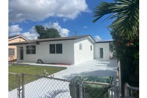 4787 E 8th Ct, Hialeah, FL 33013, - MLS#A11692518