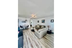 7904 West Dr, North Bay Village, FL 33141, Sold 05/29/25