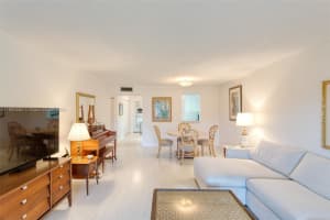 480 NW 76th Ave, Margate, FL 33063, Sold 01/31/25