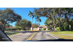 7951 NW 20th St, Pembroke Pines, FL 33024, Sold 01/17/25