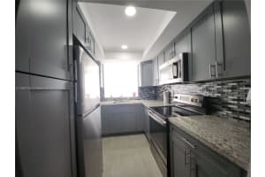 9411 SW 4th St, Miami, FL 33174, Sold 01/23/25