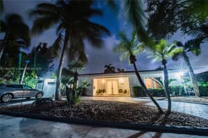 1960 NE 124th St, North Miami, FL 33181, Sold 04/07/25