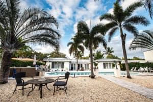 1960 NE 124th St, North Miami, FL 33181, Sold 04/07/25