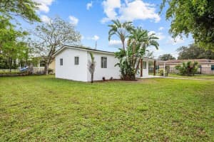 2935 N 23rd Ave, Hollywood, FL 33020, Sold 02/07/25