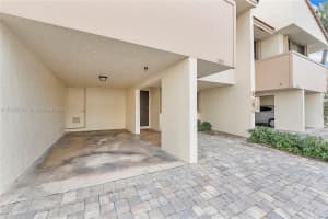 1601 Cypress Pointe Dr, Coral Springs, FL 33071, Sold 04/10/25