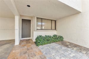 1601 Cypress Pointe Dr, Coral Springs, FL 33071, Sold 04/10/25