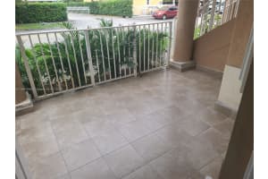 300 E 4th St UNIT 103, Hialeah, FL 33010, - MLS#A11692966