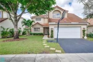 2920 Oak Park Cir, Davie, FL 33328, Sold 01/15/25
