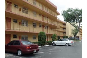 447 NE 195th St APT 117, Miami, FL 33179, - MLS#A11693261