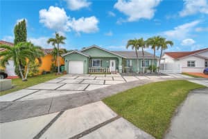17078 SW 144th Pl, Miami, FL 33177, Sold 05/09/25