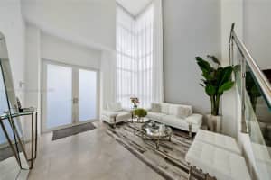 7541 NW 97th Ct, Doral, FL 33178, Sold 04/09/25