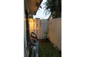 7863 Tam Oshanter Blvd, North Lauderdale, FL 33068, Sold 01/27/25