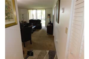 8005 SW 107th Ave APT 209, Miami, FL 33173, Sold 04/24/25
