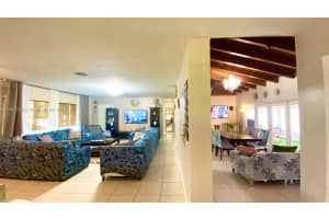 736 Hollywood Blvd, Hollywood, FL 33019, - MLS#A11693595