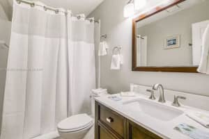 231 SE 23rd Ave, Pompano Beach, FL 33062, Sold 04/30/25