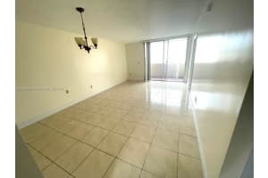 10090 NW 80th Ct, Hialeah, FL 33016, Sold 01/15/25