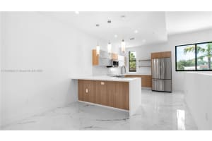 540 SE 1st Cir, Pompano Beach, FL 33060, Sold 02/05/25