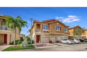 5868 Hampton Hills Blvd, Tamarac, FL 33321, Sold 04/04/25