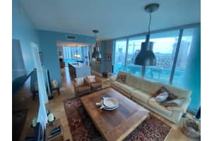 900 Biscayne Blvd, Miami, FL 33132, Sold 01/22/25