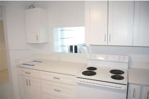 2801 NE 183rd St, Aventura, FL 33160, Sold 03/25/25