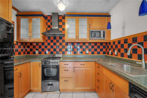 1166 Hayes St, Hollywood, FL 33019, Sold 12/19/24