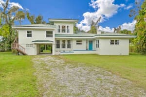 671 Live Oak Ln, La Belle, FL 33935 - MLS#A11693909