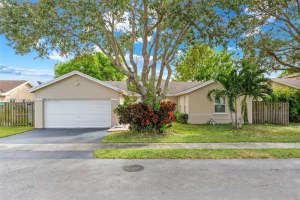 9548 NW 53rd St, Sunrise, FL 33351, Sold 12/31/24