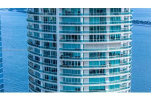 2127 Brickell Ave 1406, Miami