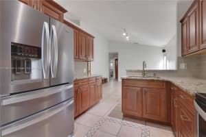 680 Sand Creek Cir, Weston, FL 33327, Sold 02/18/25