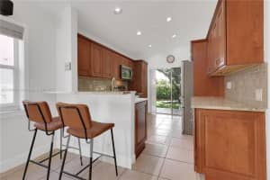 680 Sand Creek Cir, Weston, FL 33327, Sold 02/18/25