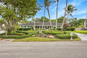 17903 SW 77th Ct, Palmetto Bay, FL 33157, Sold 12/23/24