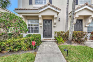 5044 Palmbrooke Cir, West Palm Beach, FL 33417, Sold 01/16/25