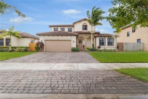 2410 SE 3rd St, Homestead, FL 33033, Sold 12/23/24