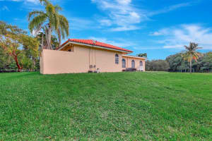 18320 SW 52nd Ct, Southwest Ranches, FL 33331, Sold 03/07/25