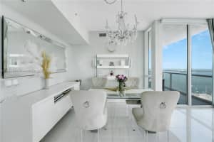 253 NE 2nd St, Miami, FL 33132, Sold 01/08/25