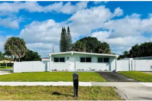 390 NW 29th Terrace, Fort Lauderdale, FL 33311, Sold 12/24/24